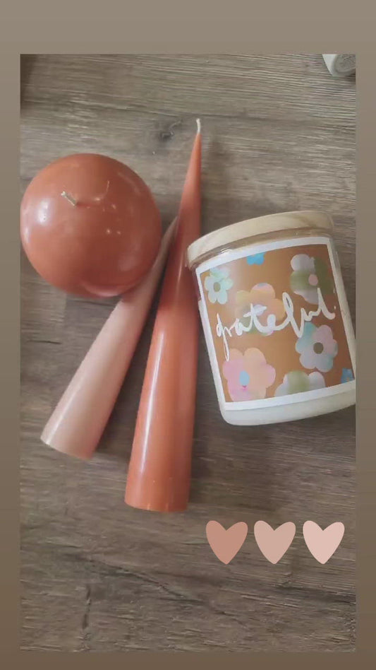 Grateful candle cluster